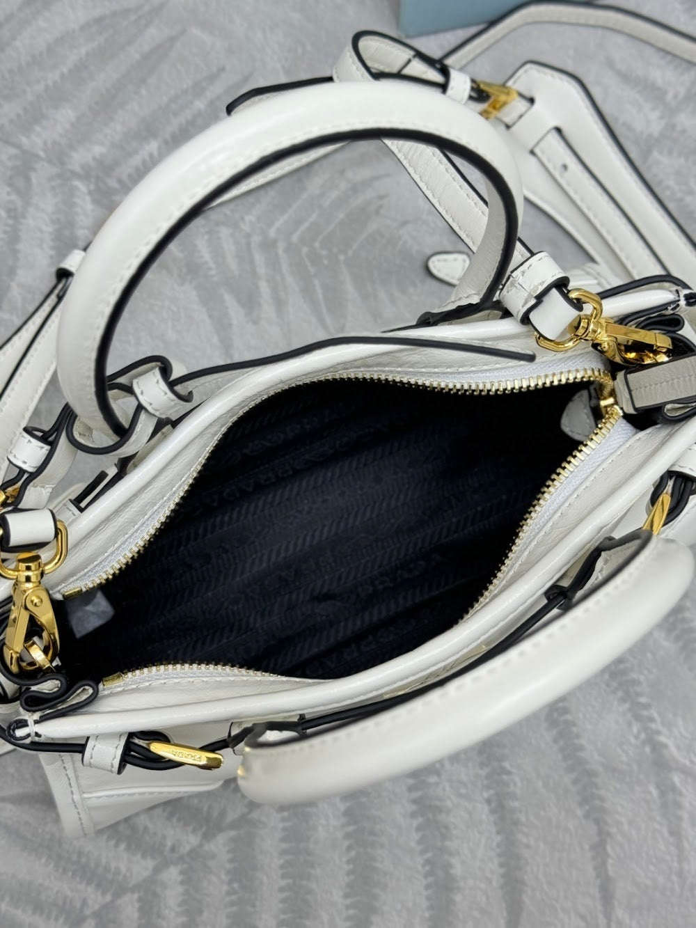 Dragons Bags Pradn Luxury Bag --101386