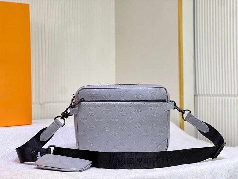 Dragons Bags ln Luxury Bag --70083