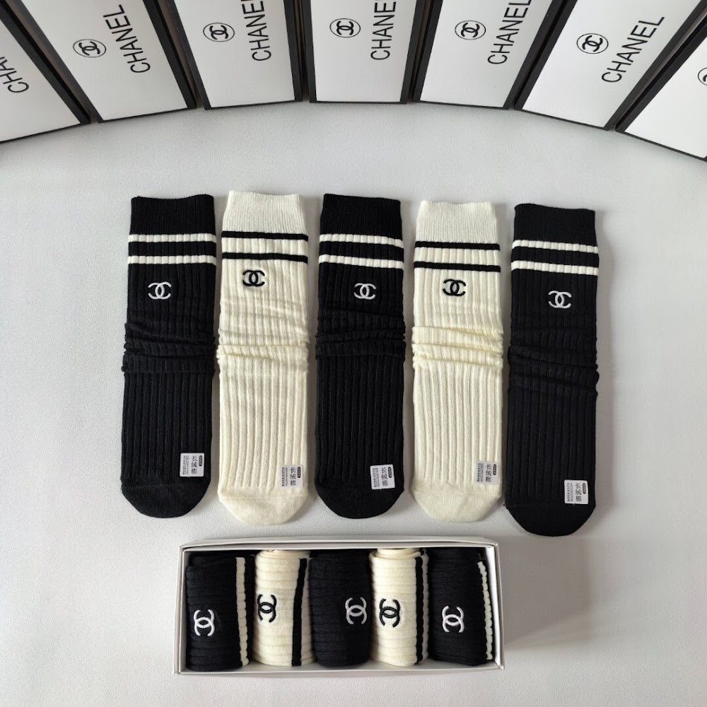 Dragons Bags Premium Luxury Socks --98008