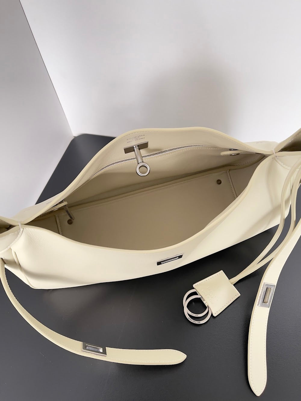 Dragons Bags Balenciaga Luxury Bag --111715