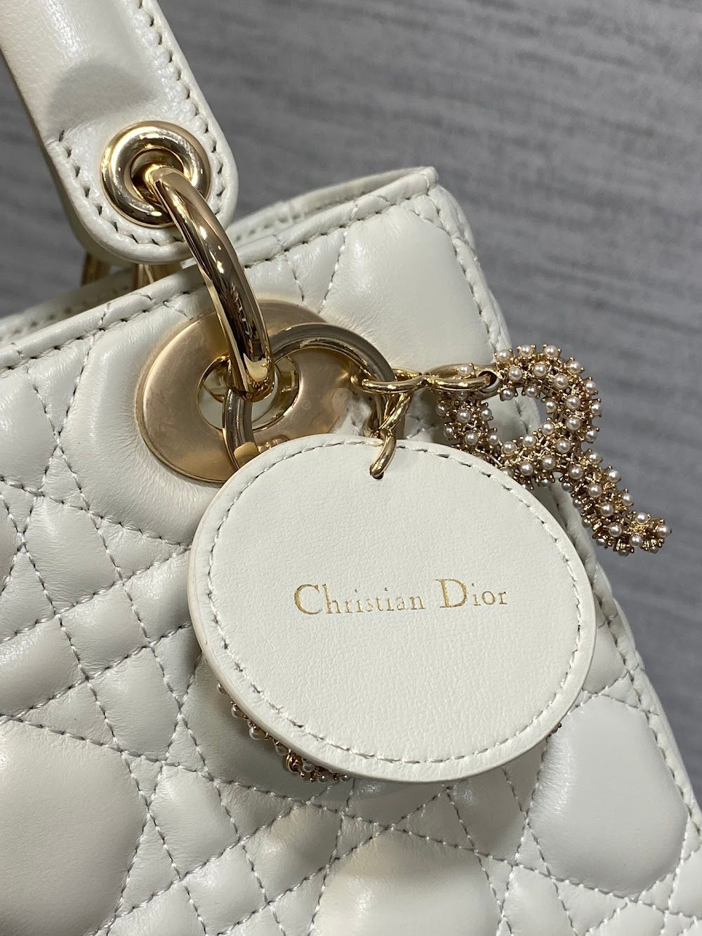 new-designer-premium-bags-nm16768