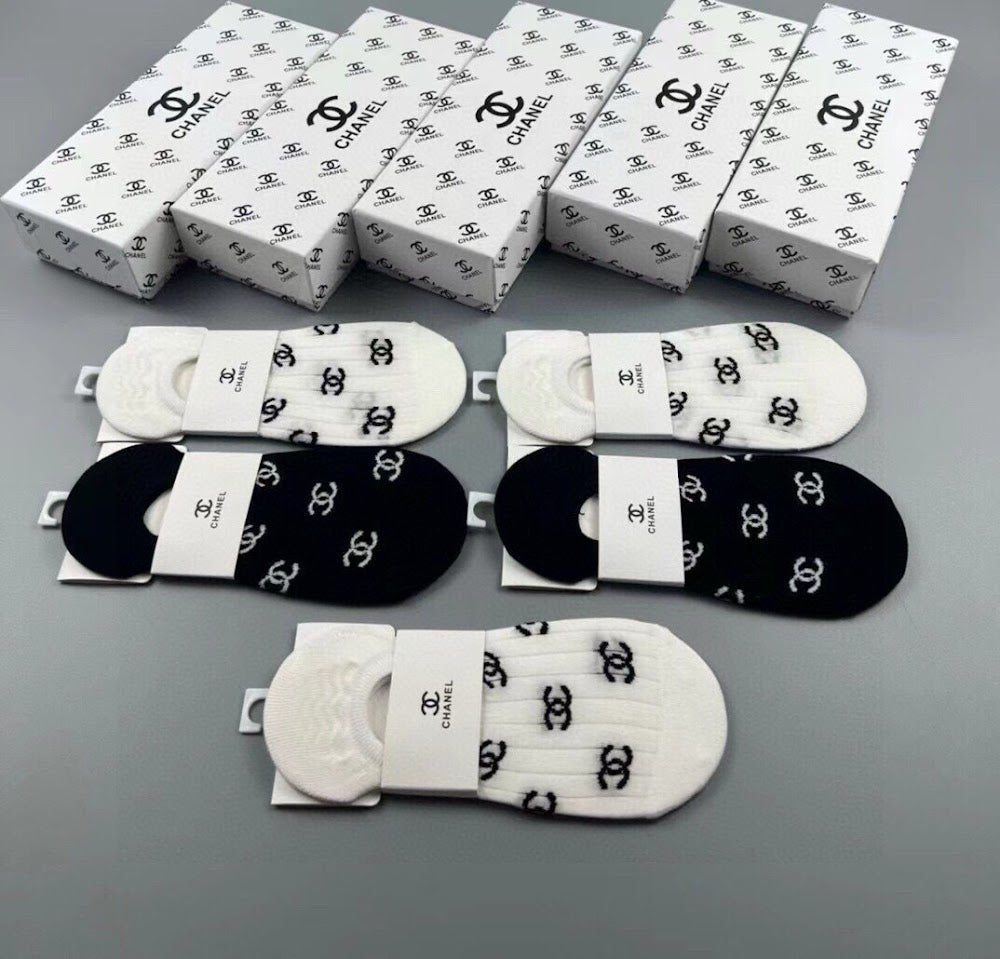 Dragons Bags Premium Luxury Socks --98513