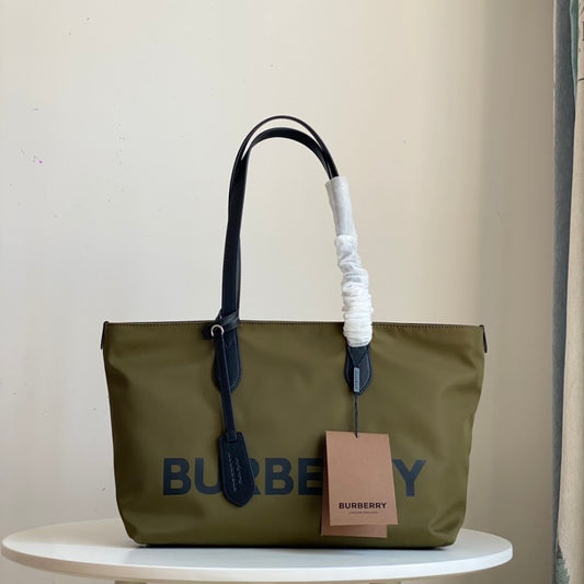 new-luxury-designer-bags-nm10499