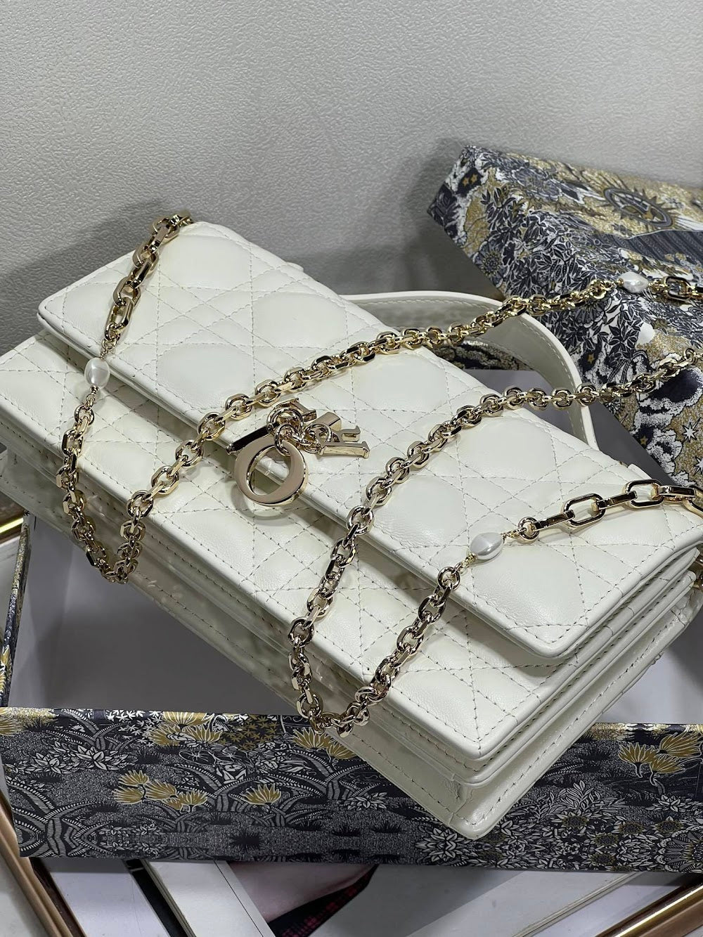 Dragons BagsDiorn Luxury Bag --116205