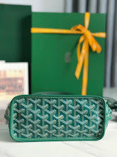 new-luxury-designer-bags-nm8204