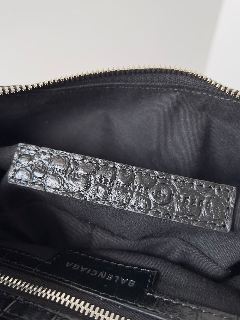 Dragons Bags Balenciaga Luxury Bag --111147