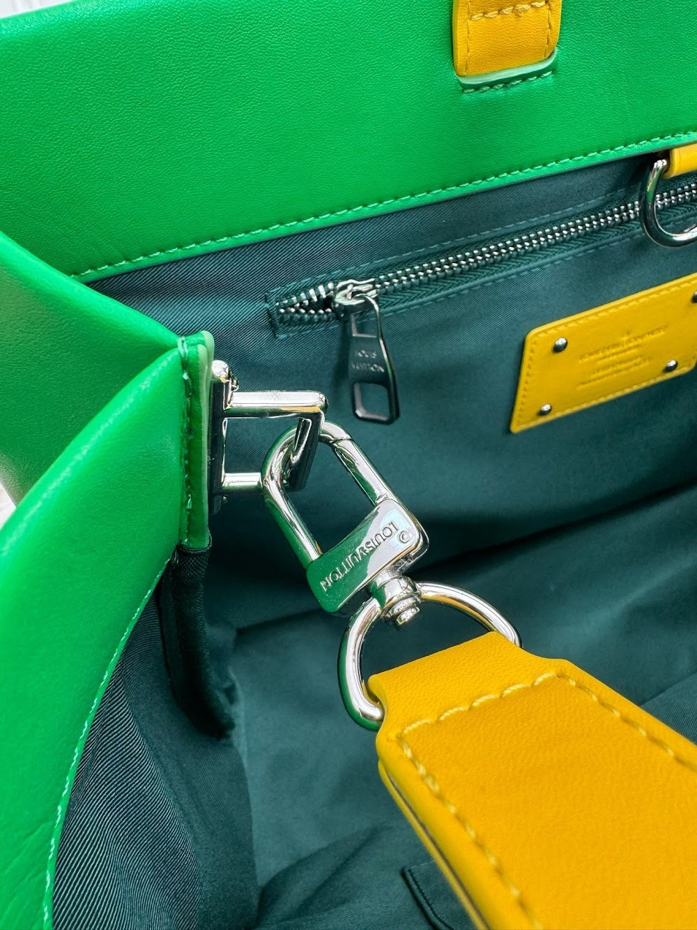 Dragons Bags LVn Luxury Bag --80220
