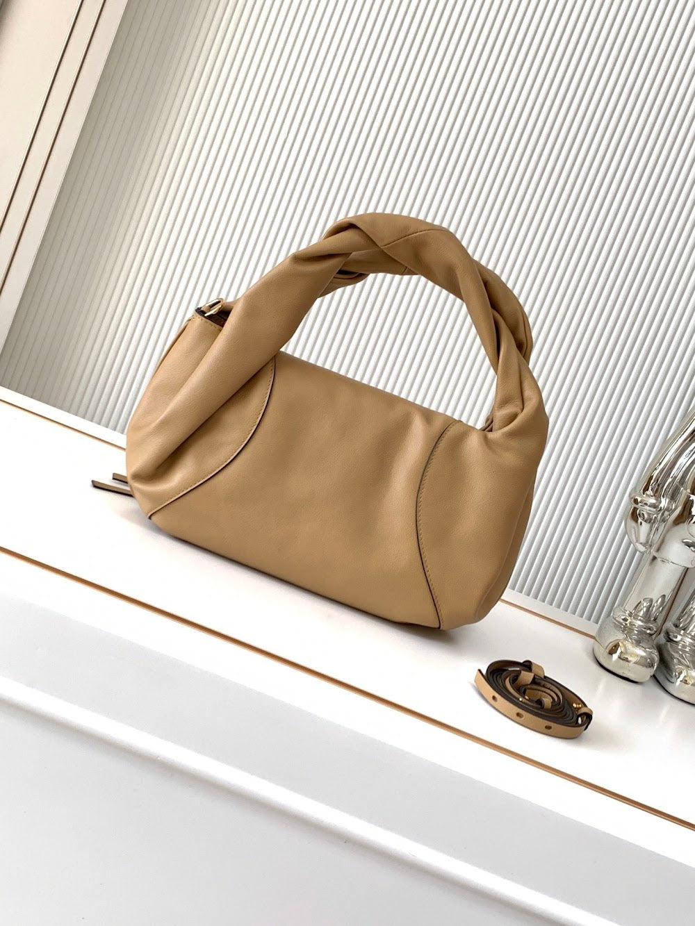 new-luxury-designer-bags-nm15356