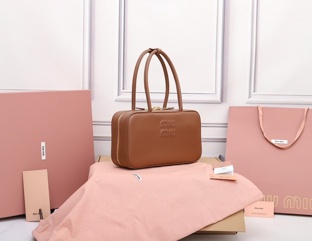 Dragons Bags Miun Miun Luxury Bag --122774