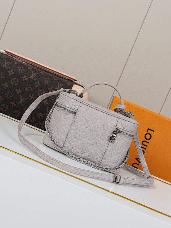 Dragons Bags ln Luxury Bag --81743