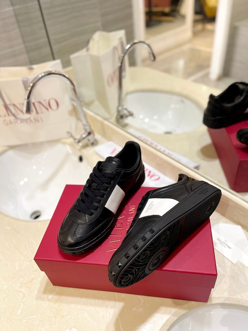Dragons Bags Valentino Luxury Shoes --52535