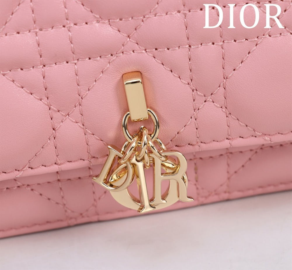 Dragons BagsDiorn Luxury Bag --116235
