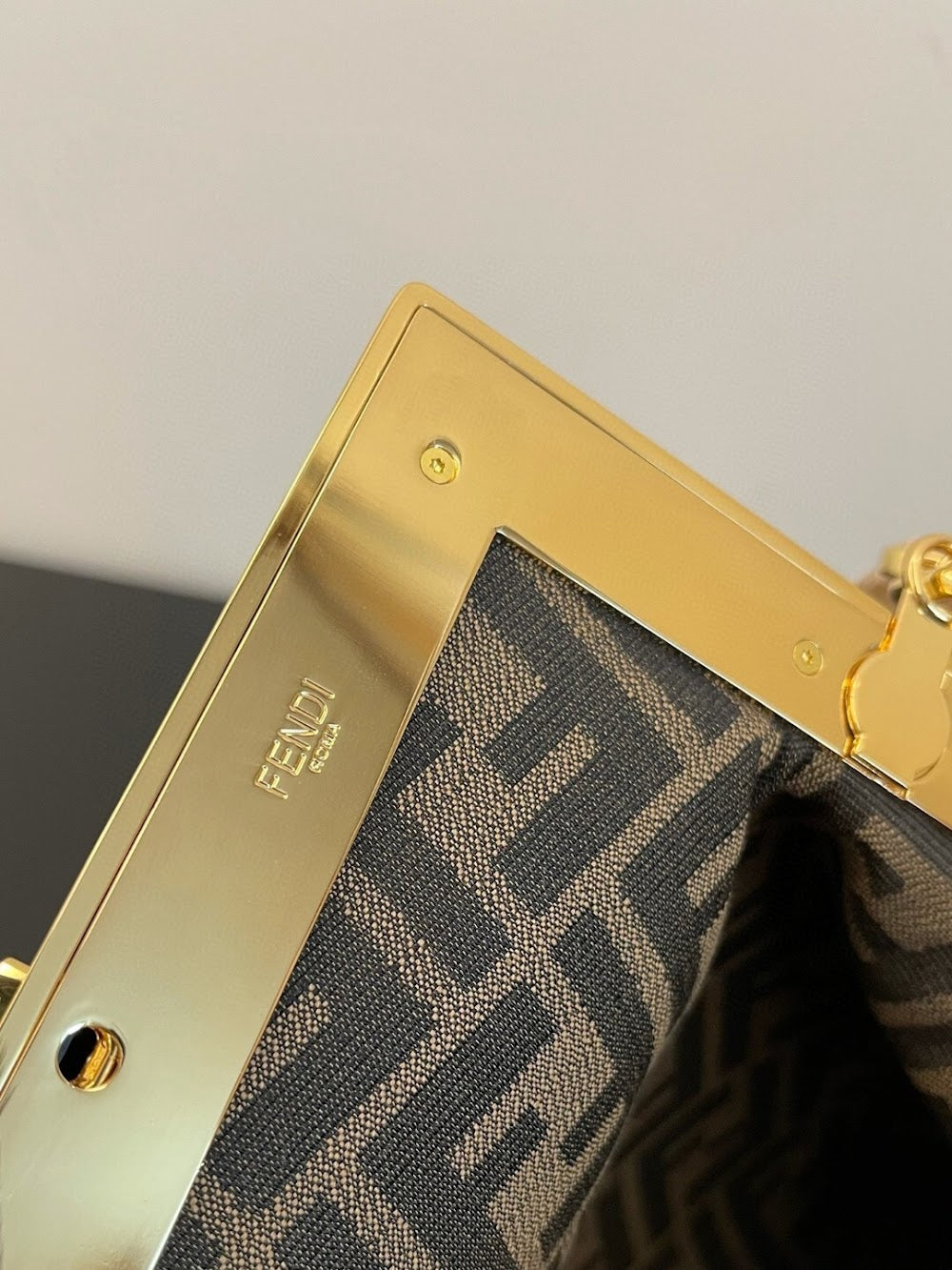 new-designer-premium-bags-nm15249