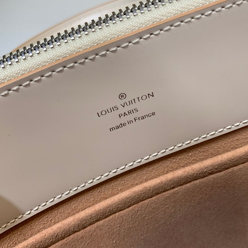 Dragons Bags ln Luxury Bag --66060