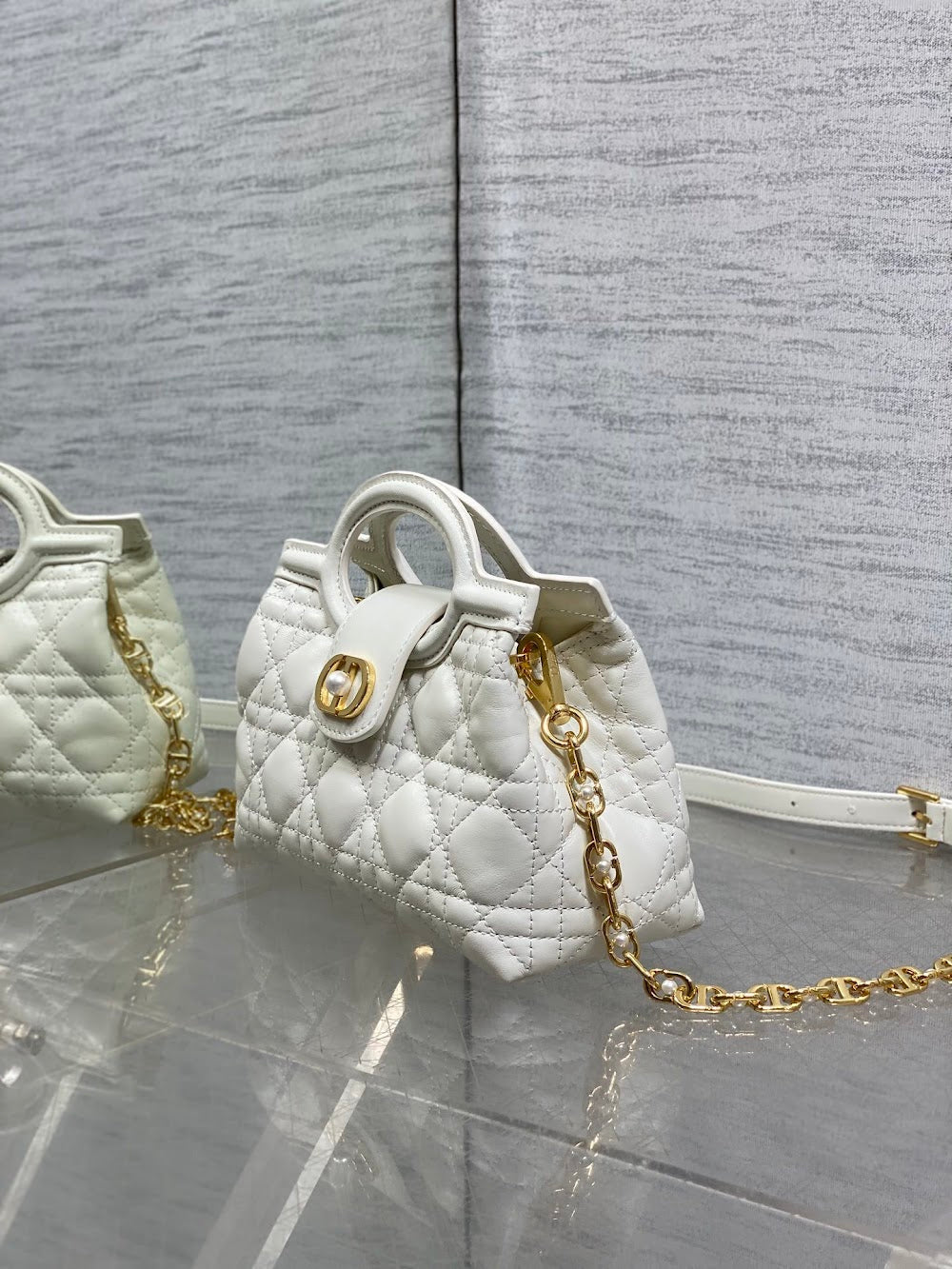 new-designer-premium-bags-nm16877