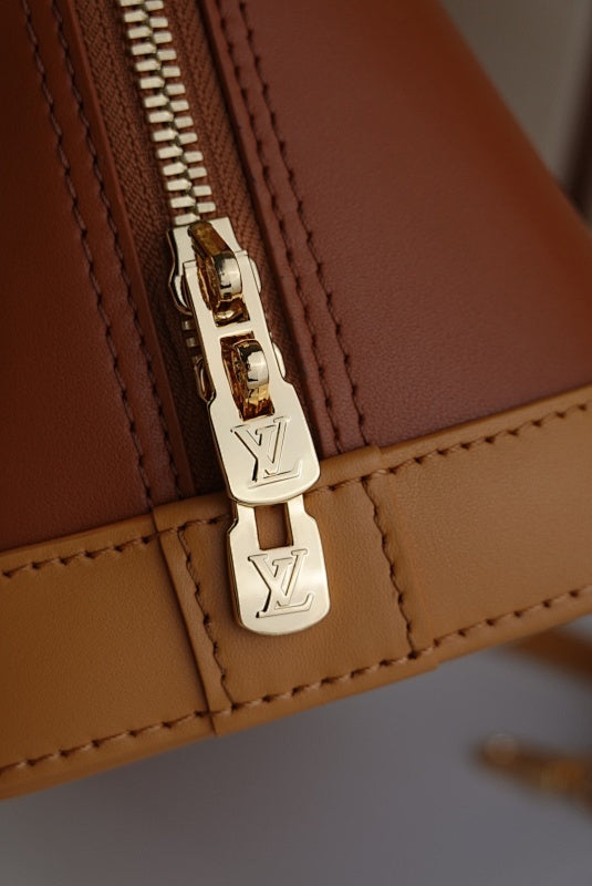 Dragons Bags LV Luxury Bag --55945