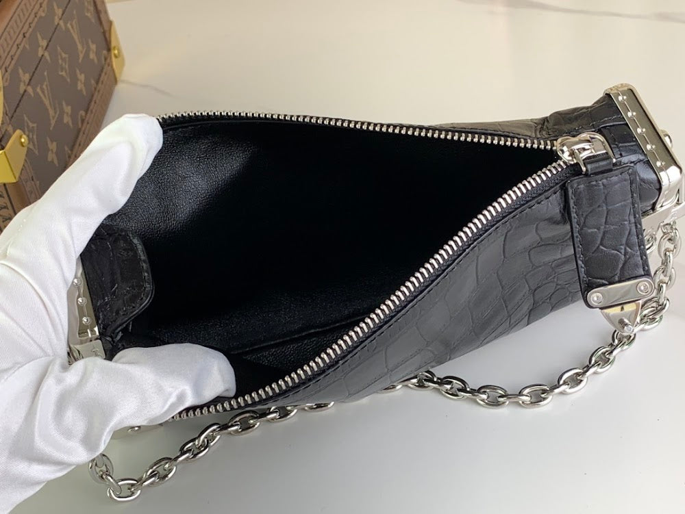 Dragons Bags ln Luxury Bag --62416