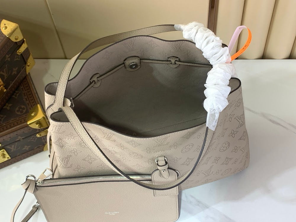 Dragons Bags ln Luxury Bag --63066