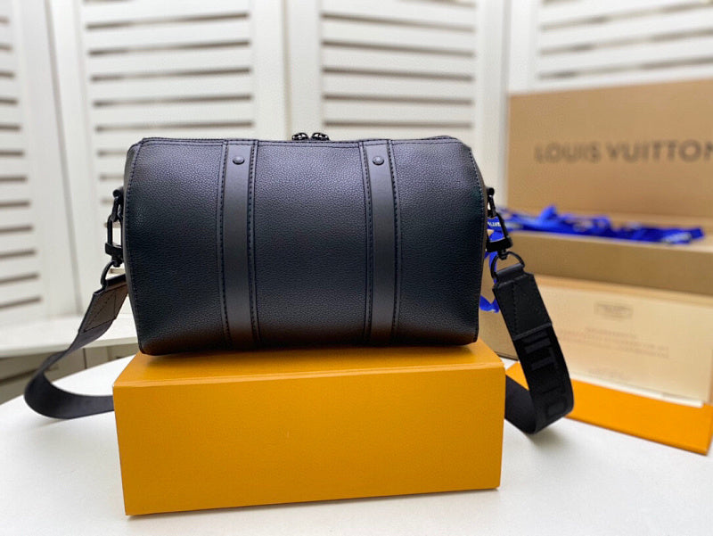 Dragons Bags ln Luxury Bag --71327