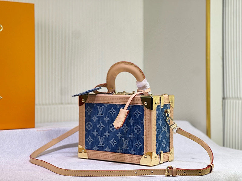 Dragons Bags ln Luxury Bag --81441
