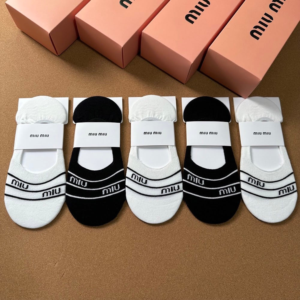 Dragons Bags Premium Luxury Socks --98361