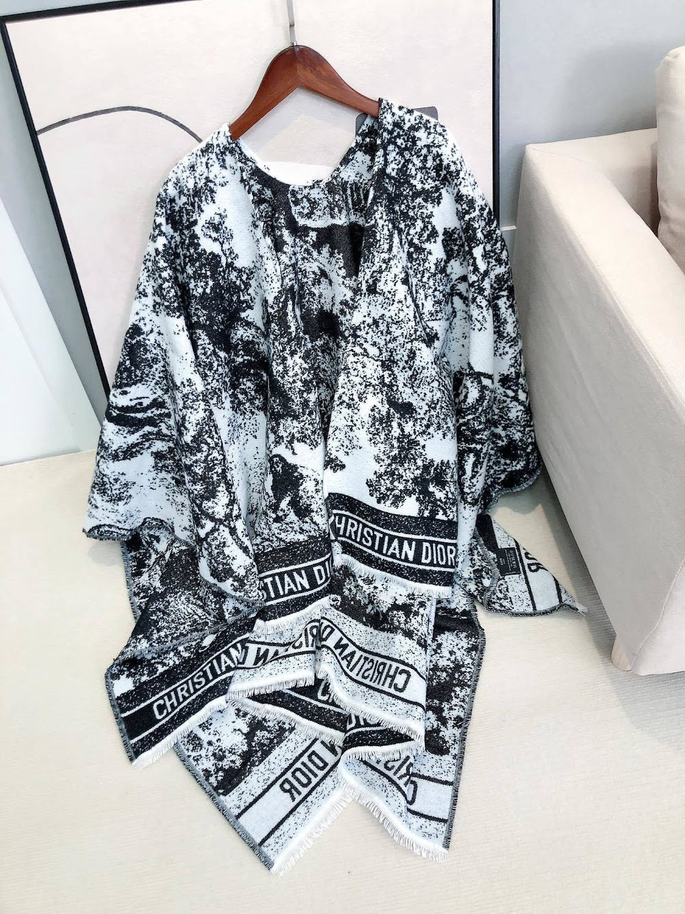 Dragons Bags Premium Designer Scarf --98795