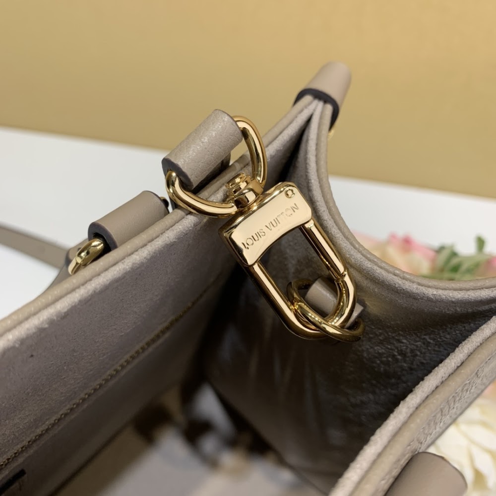 Dragons Bags ln Luxury Bag --60313