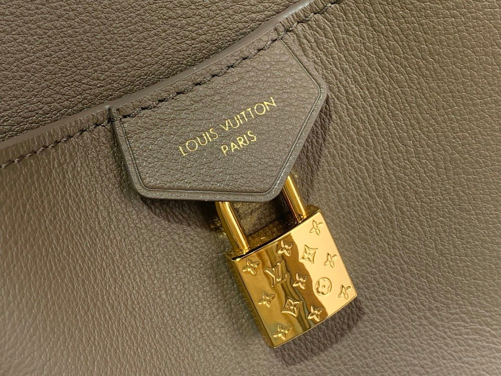 Dragons Bags ln Luxury Bag --63040