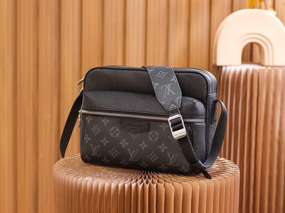 Dragons Bags ln Luxury Bag --70578