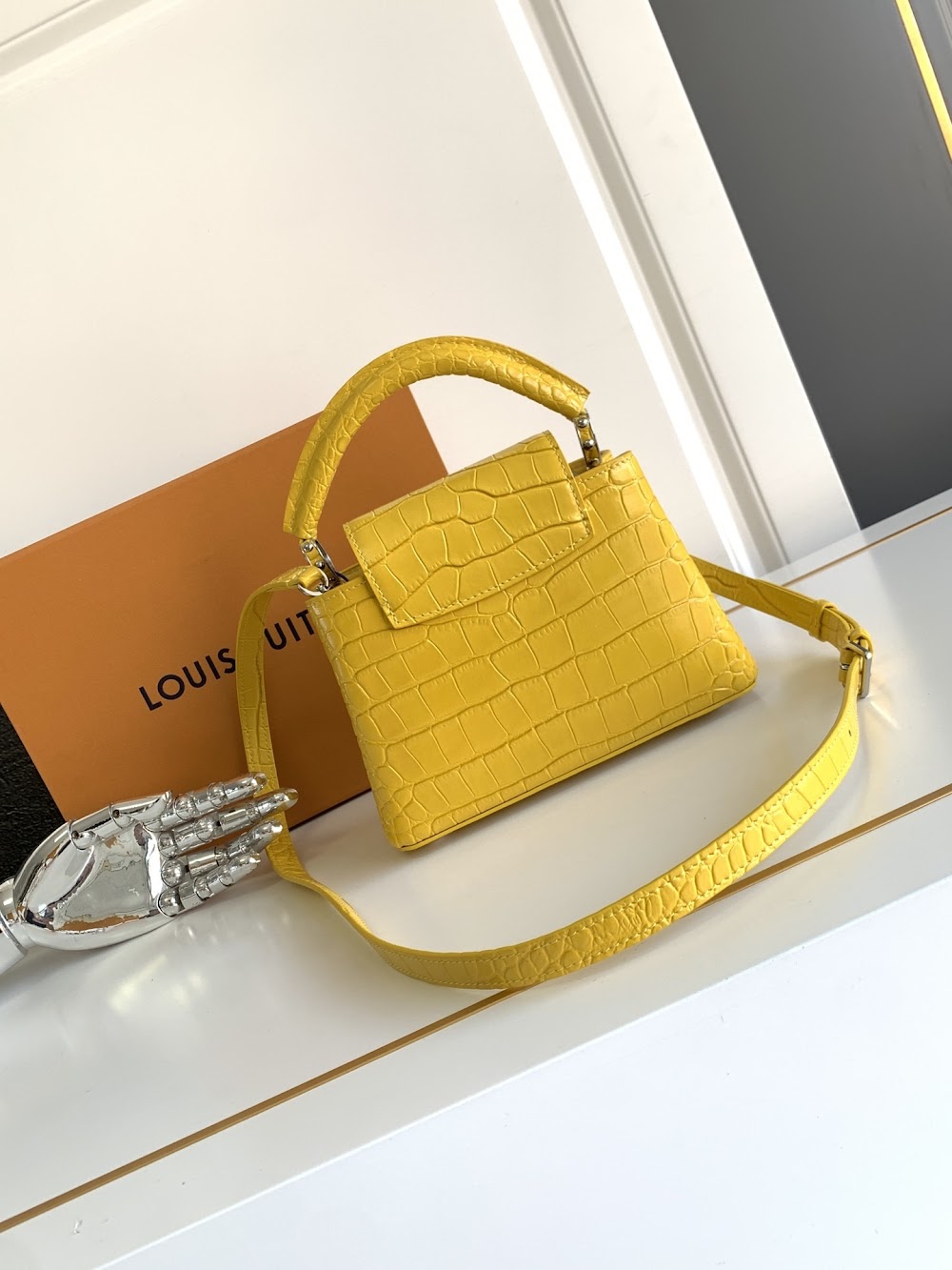 Dragons Bags ln Luxury Bag --96931