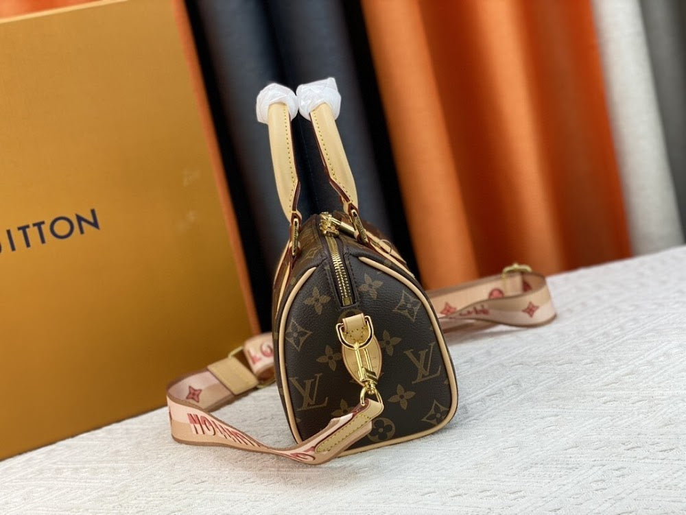 Jessica Bags ln Luxury Bag --75871