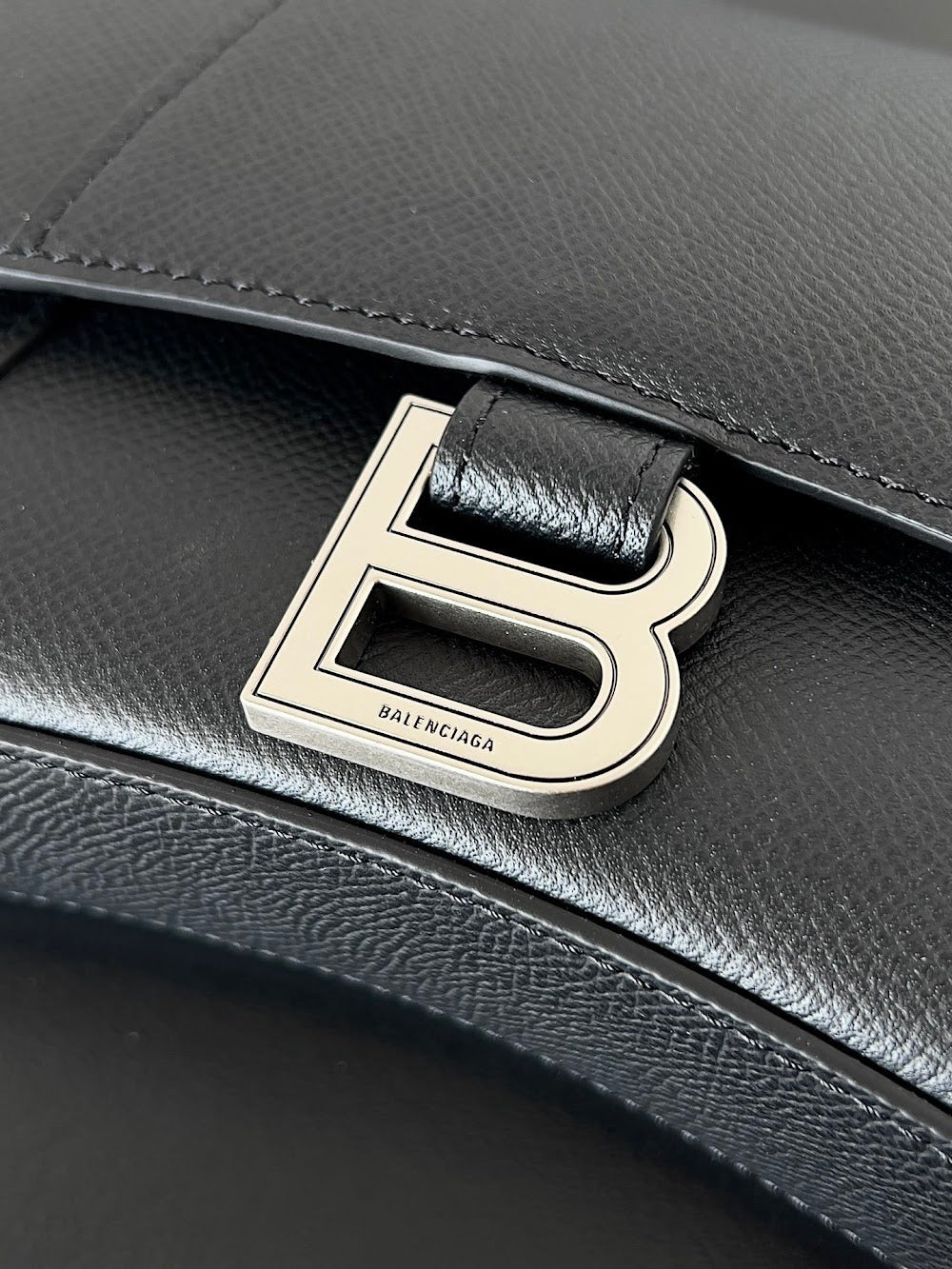 Dragons Bags Balenciaga Luxury Bag --111275