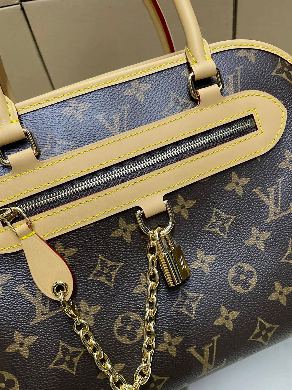 Dragons Bags ln Luxury Bag --96762