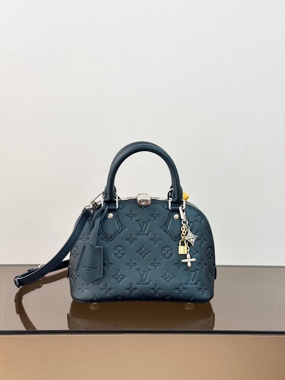 Dragons Bags ln Luxury Bag --96391
