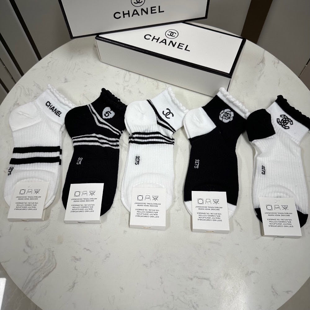 Dragons Bags Premium Luxury Socks --98314