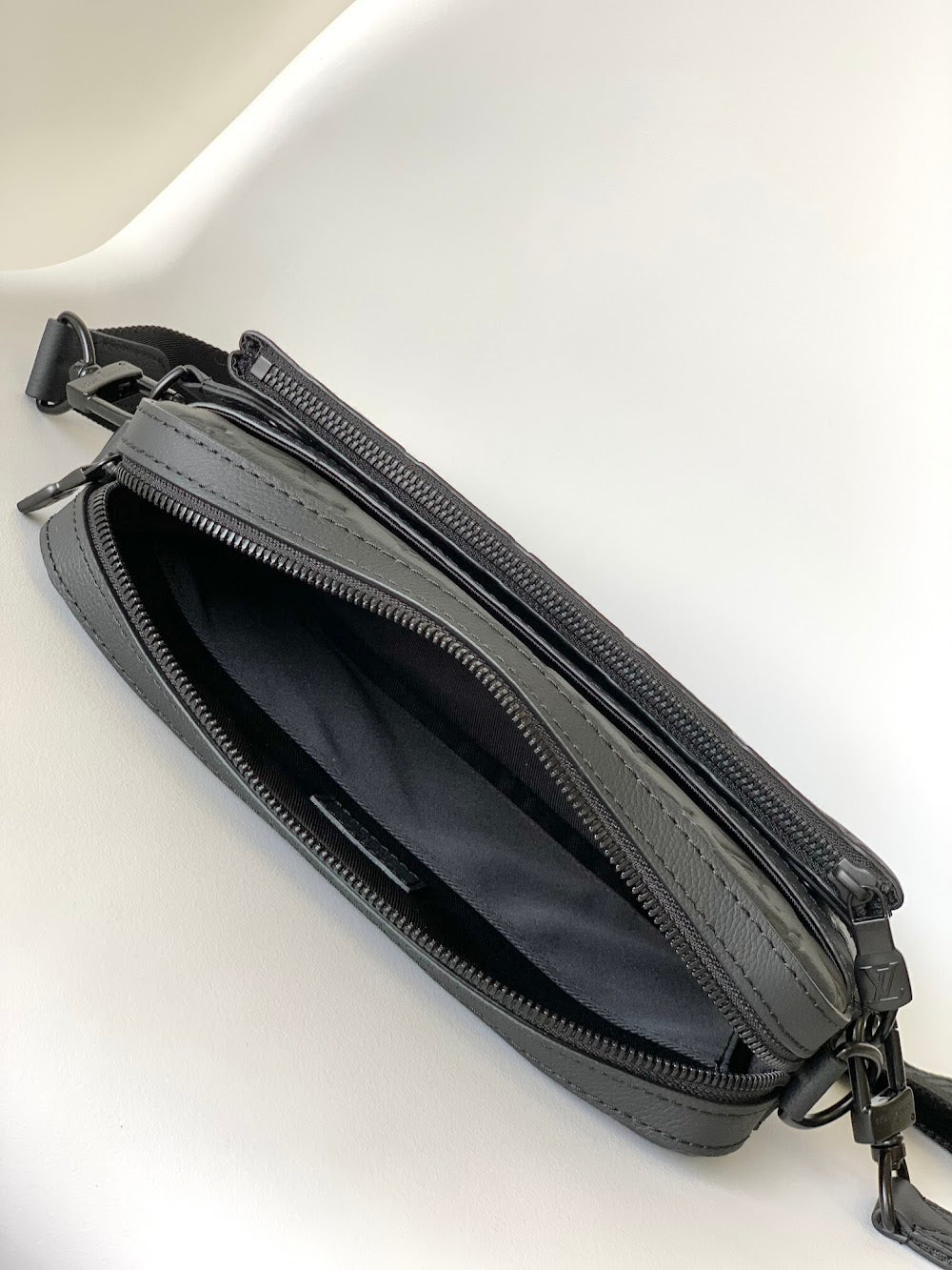 Dragons Bags ln Luxury Bag --70396