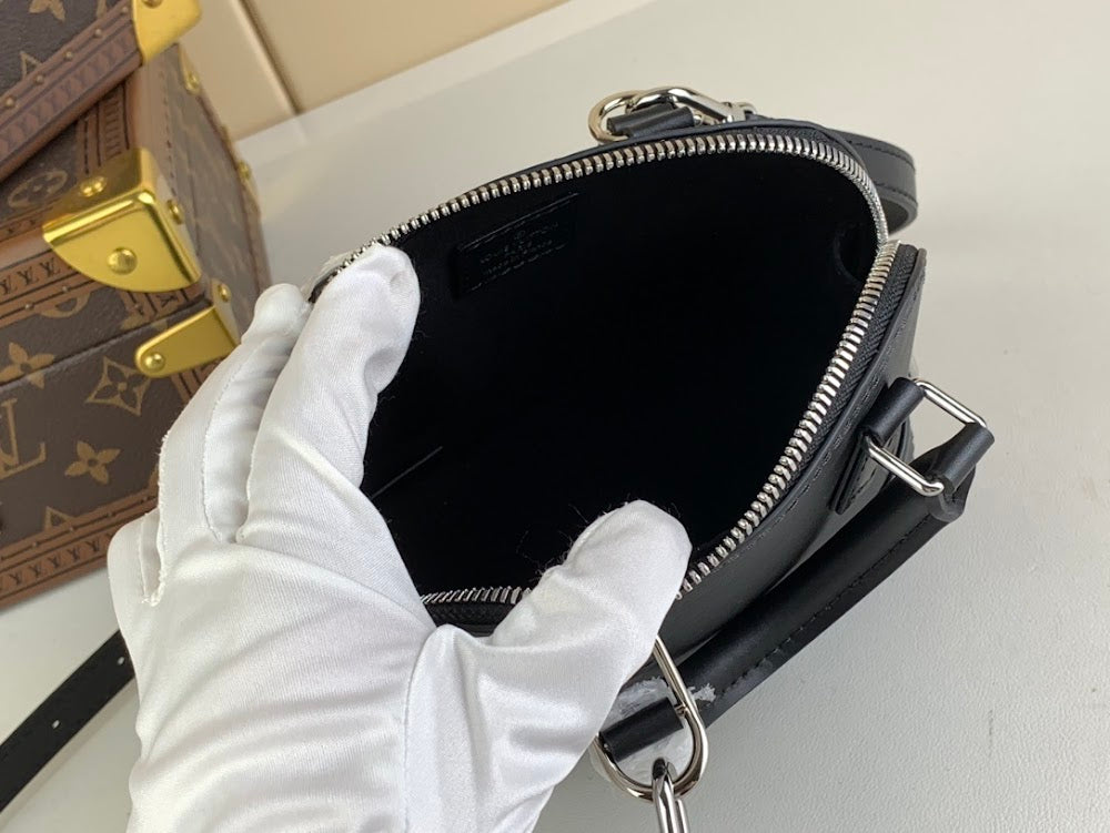 Dragons Bags ln Luxury Bag --61941