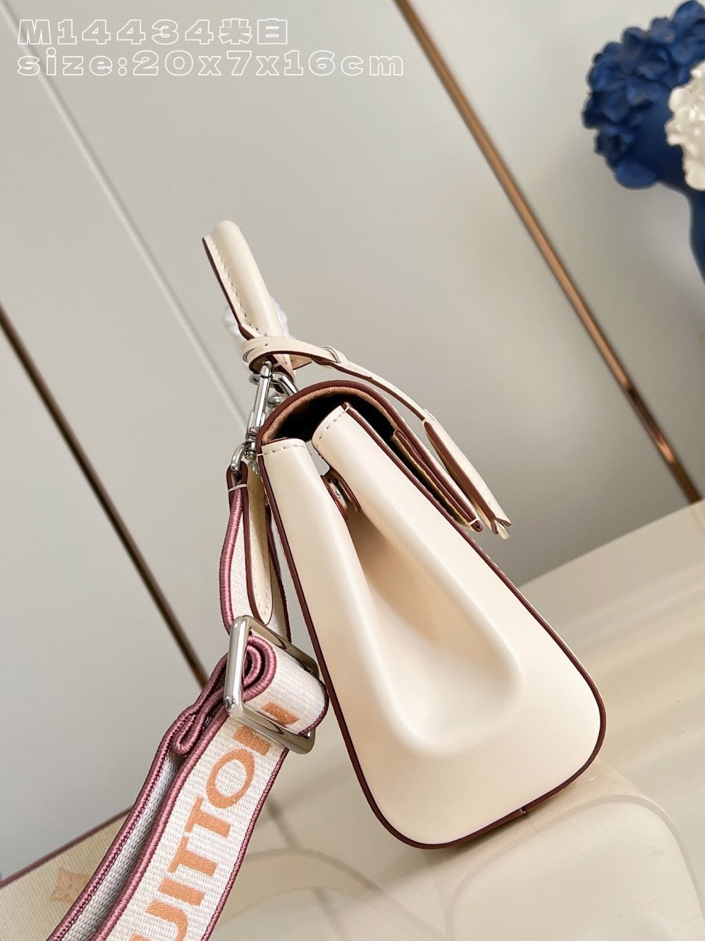 Dragons Bags ln Luxury Bag --96347
