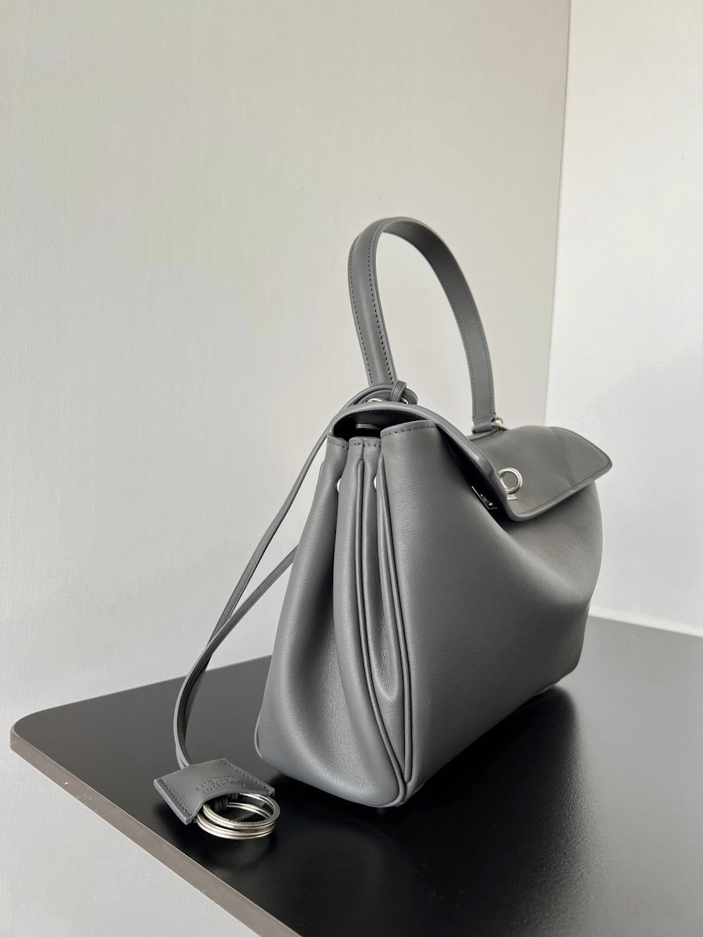 Dragons Bags Balenciaga Luxury Bag --110691