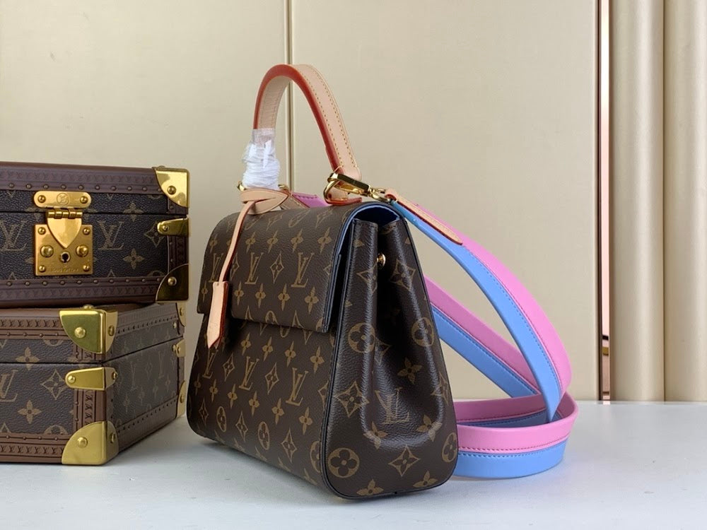 Dragons Bags ln Luxury Bag --61754