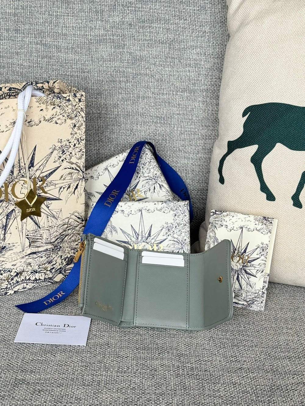 Dragons BagsDiorn Luxury Bag --115137