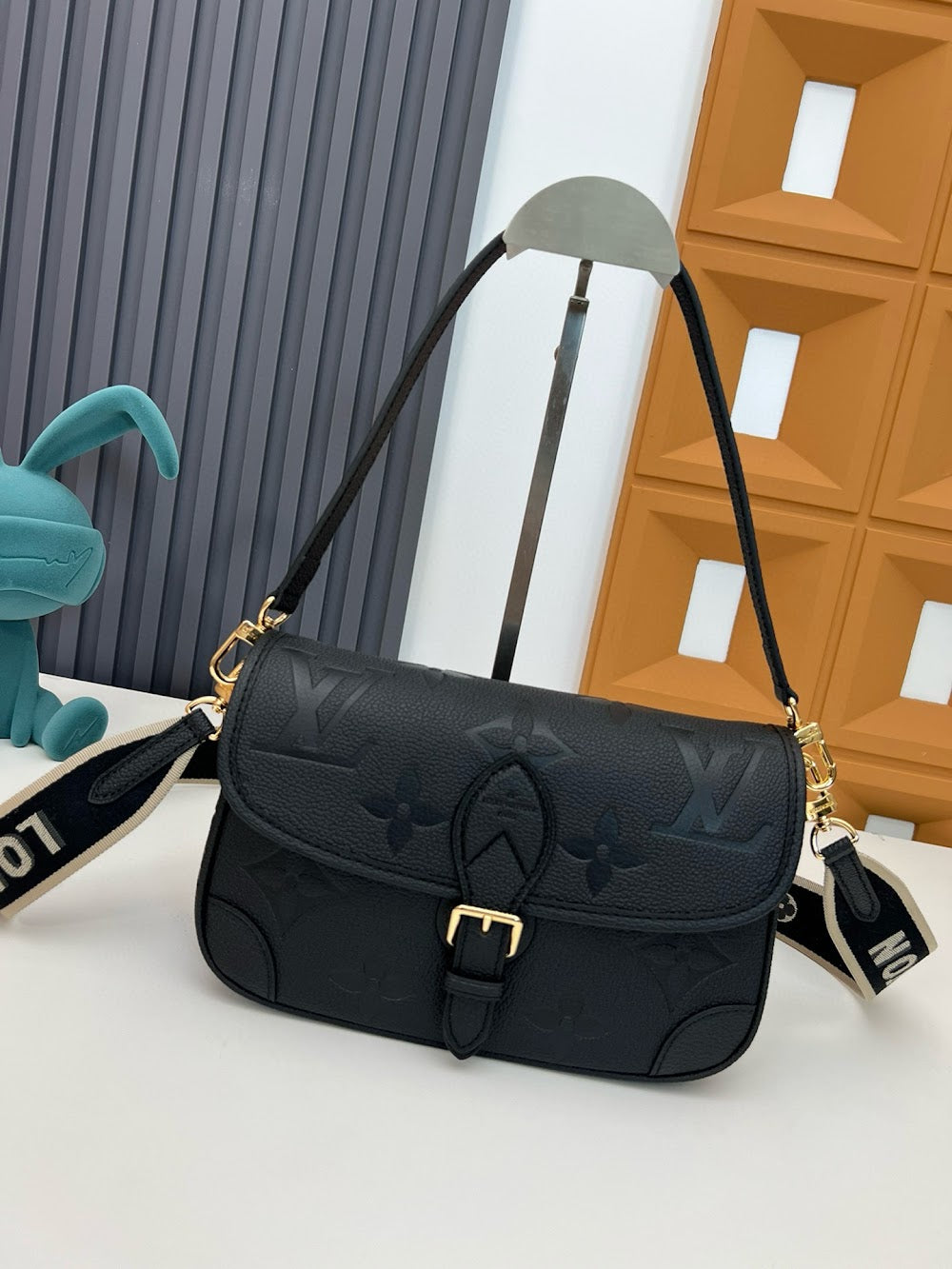 Dragons Bags ln Luxury Bag --81455