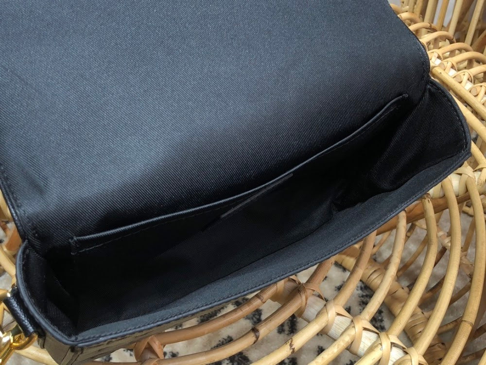 Dragons Bags ln Luxury Bag --66427