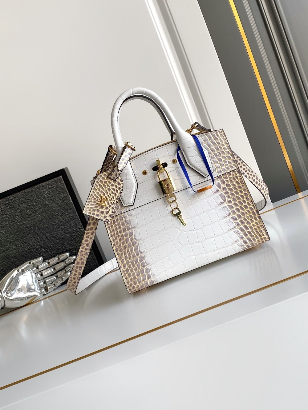Dragons Bags ln Luxury Bag --96208