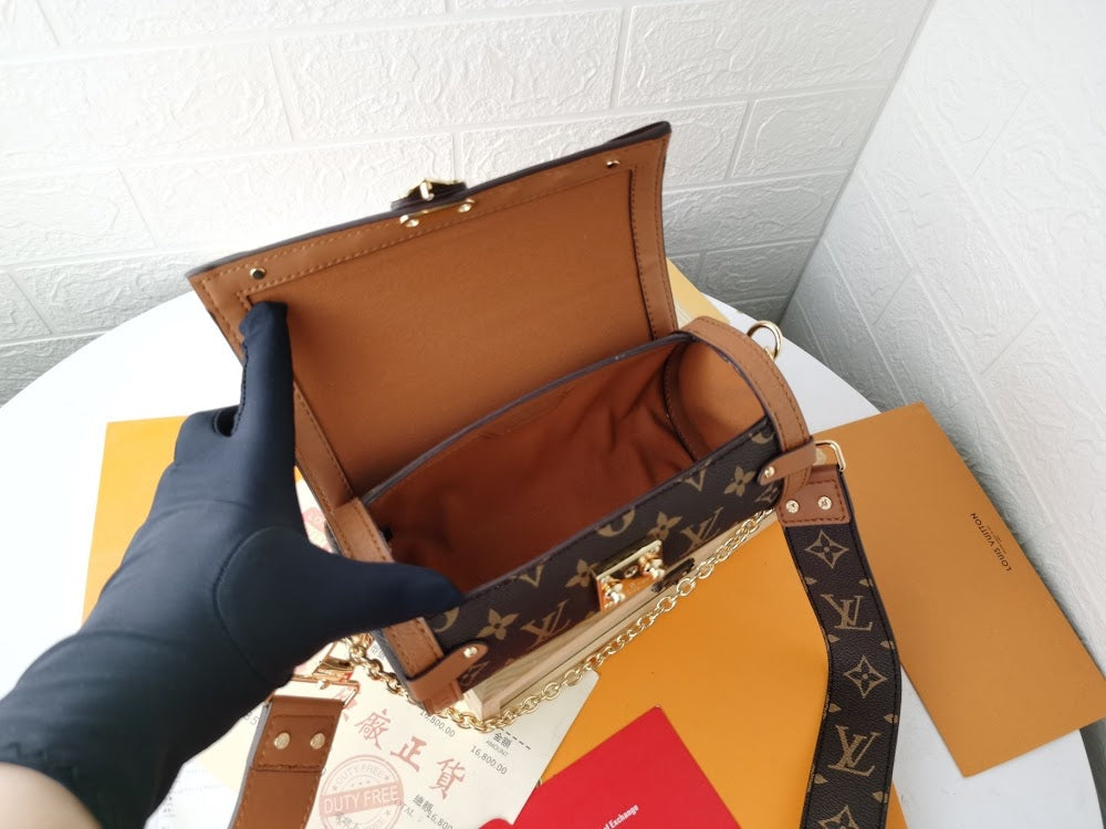 Dragons Bags ln Luxury Bag --78634