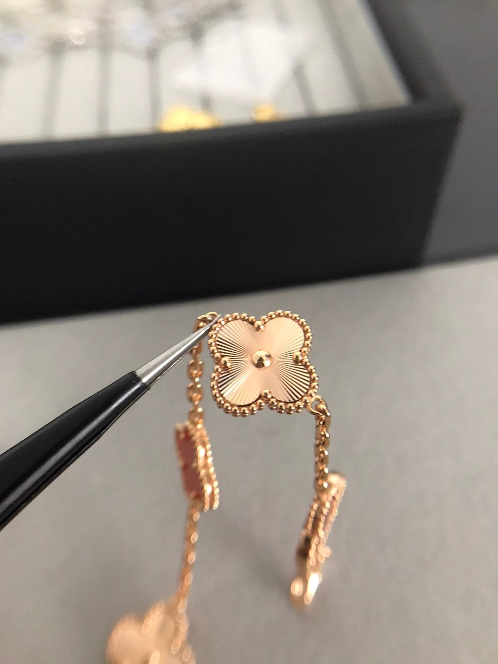 Dragons Bags VCA Luxury Jewelry --51665