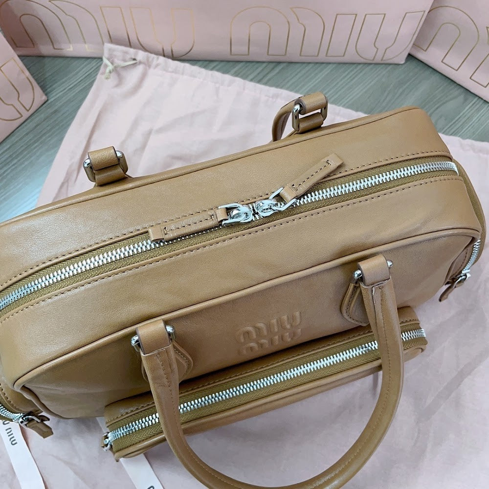 Dragons Bags Miun Miun Luxury Bag --122533
