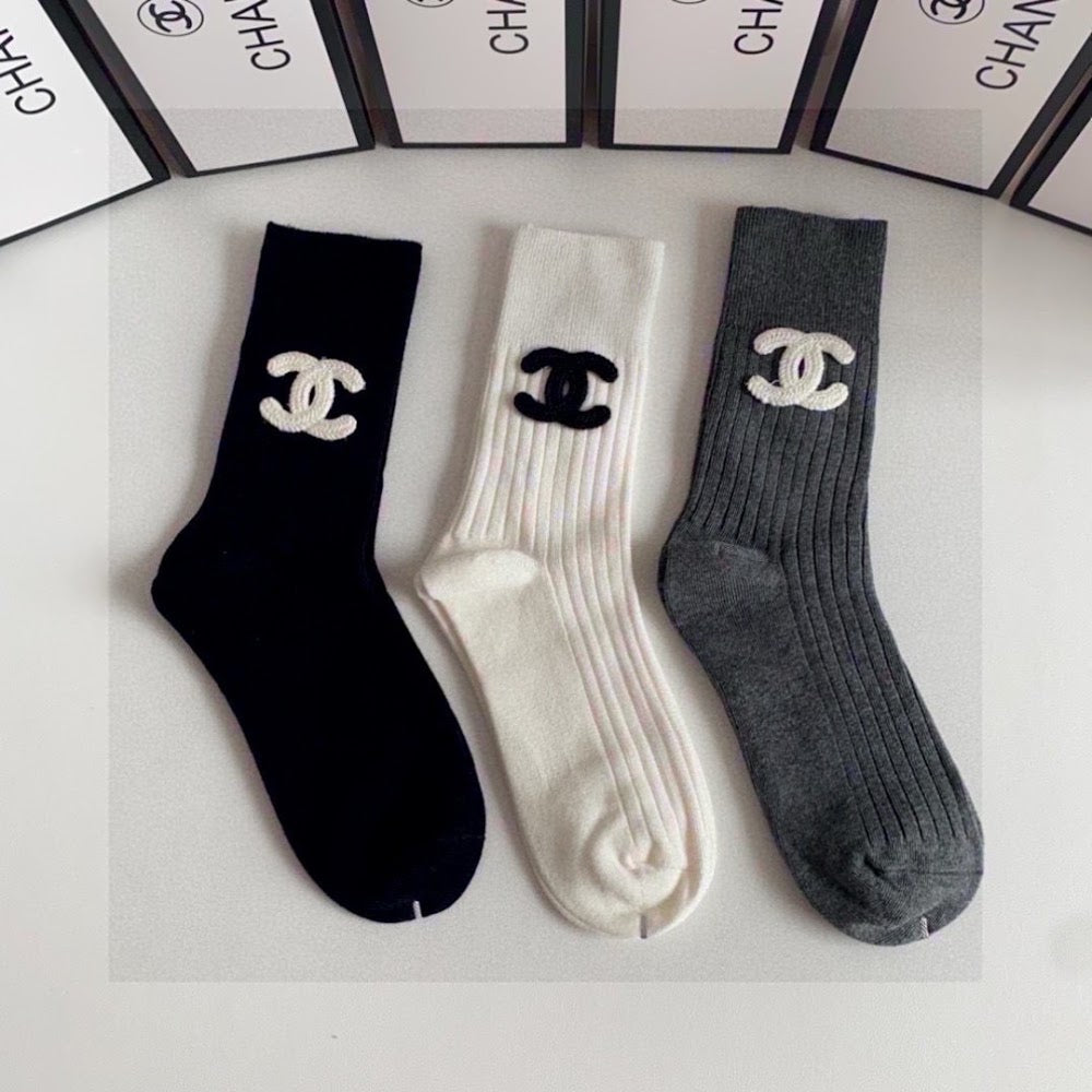 Dragons Bags Premium Luxury Socks --97921
