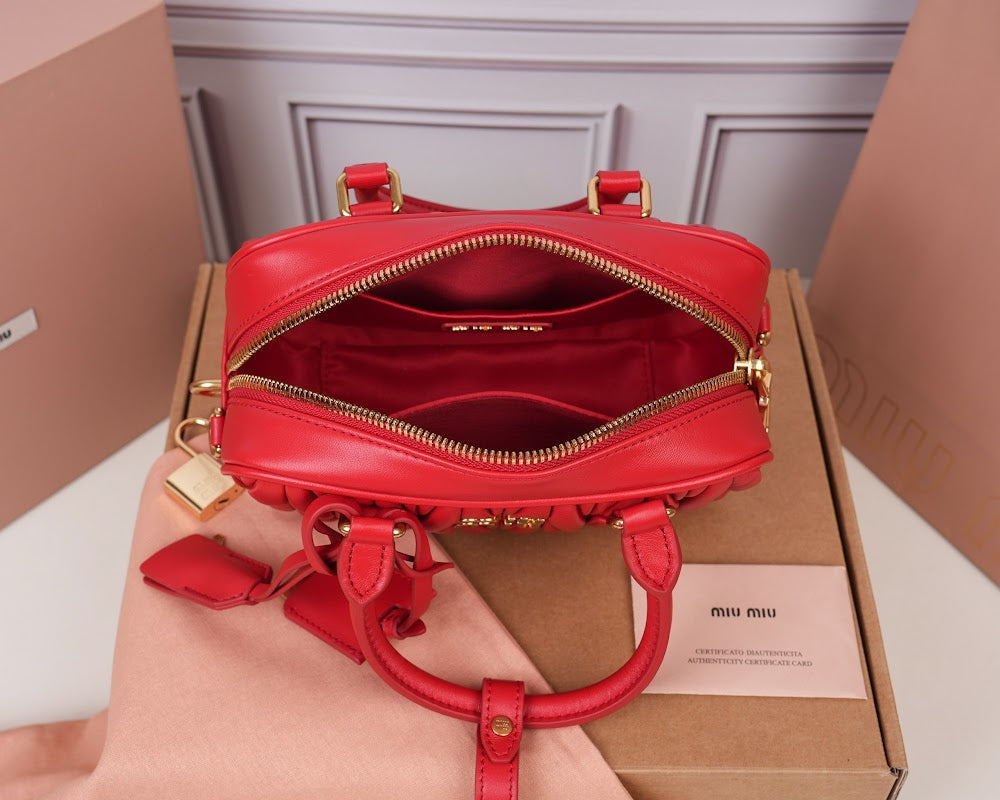 Dragons Bags Miun Miun Luxury Bag --123056
