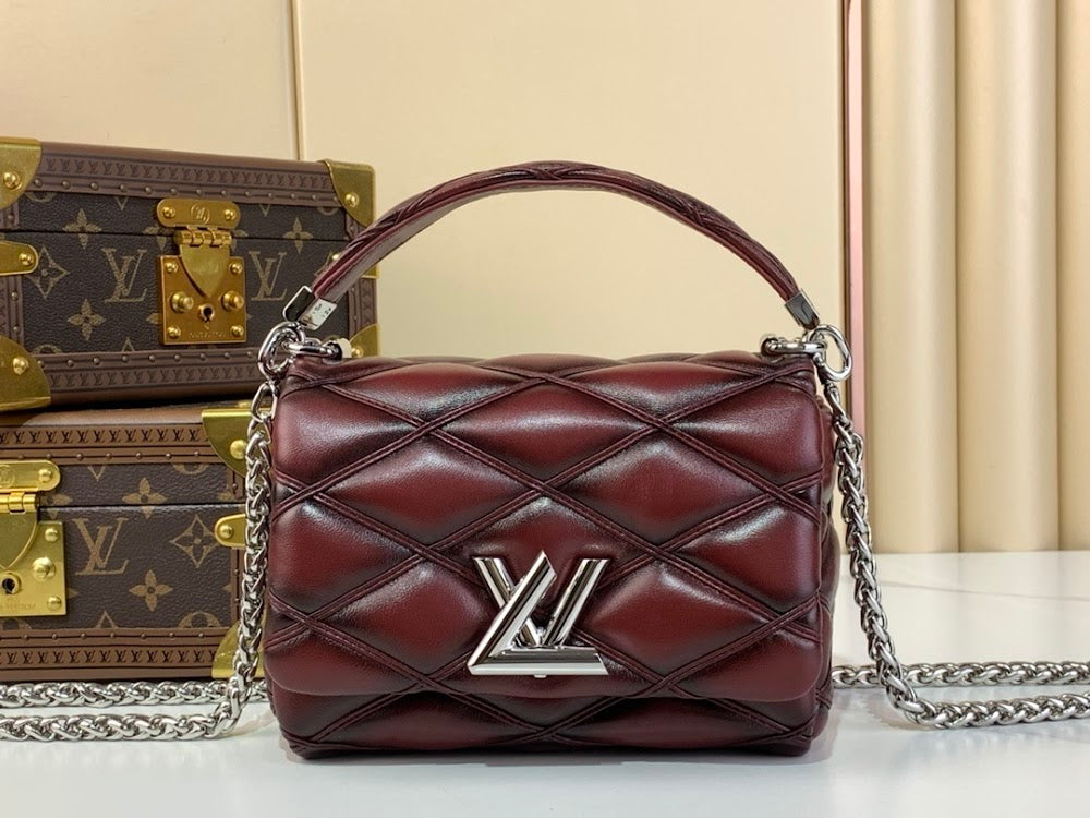 Dragons Bags ln Luxury Bag --58952